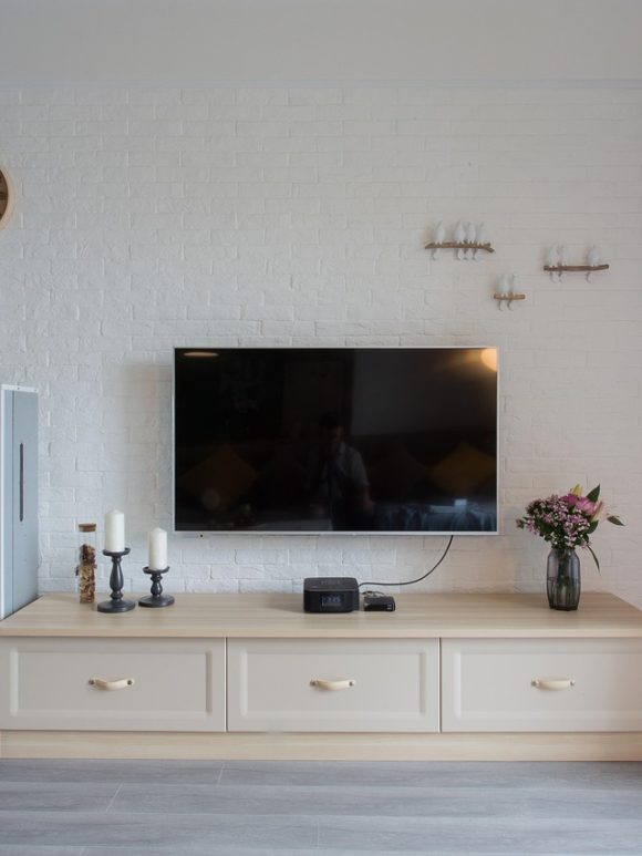 Professional TV wall mounting in Livingston and the Lothians. Secure installation, hidden cables, expert positioning. Trusted local service by Lothian Home Repairs.